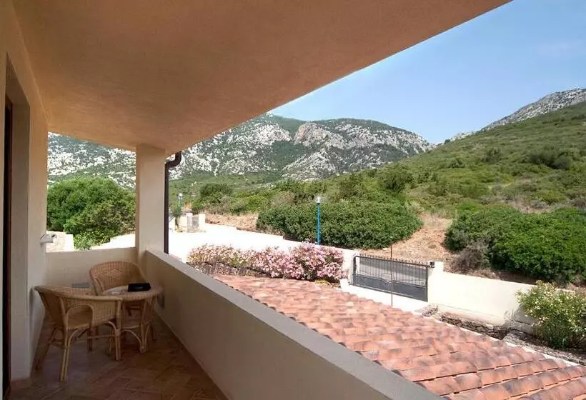 Отель Villa Gustui Maris