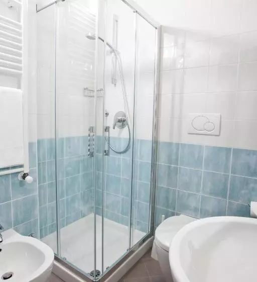 Отель Ziò Imola