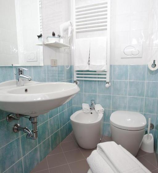 בית מלון כפרי Ziò Imola