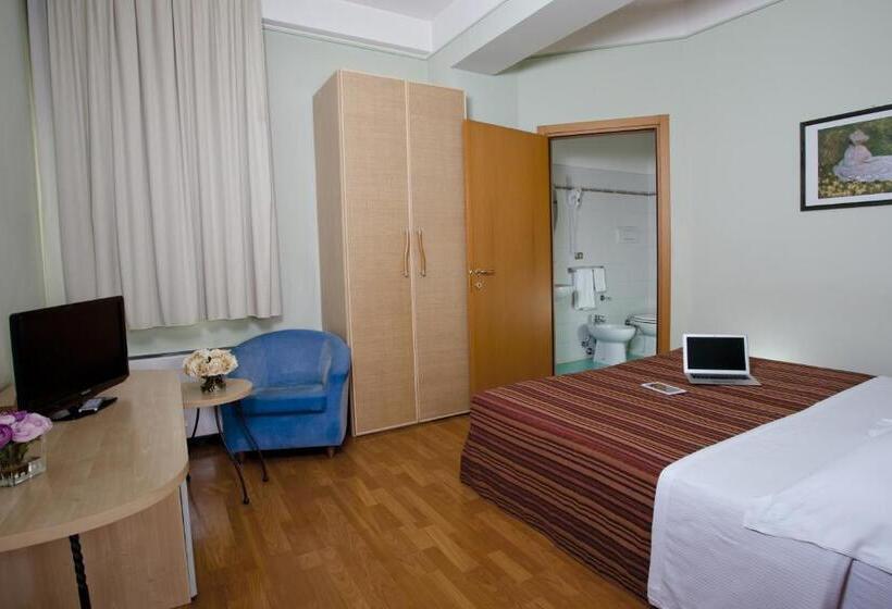 בית מלון כפרי Ziò Imola