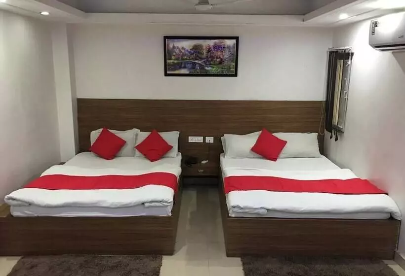 Adb Rooms Hotel Ashiana