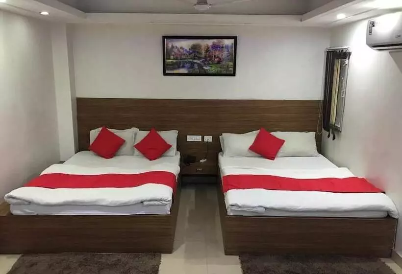 Adb Rooms Hotel Ashiana