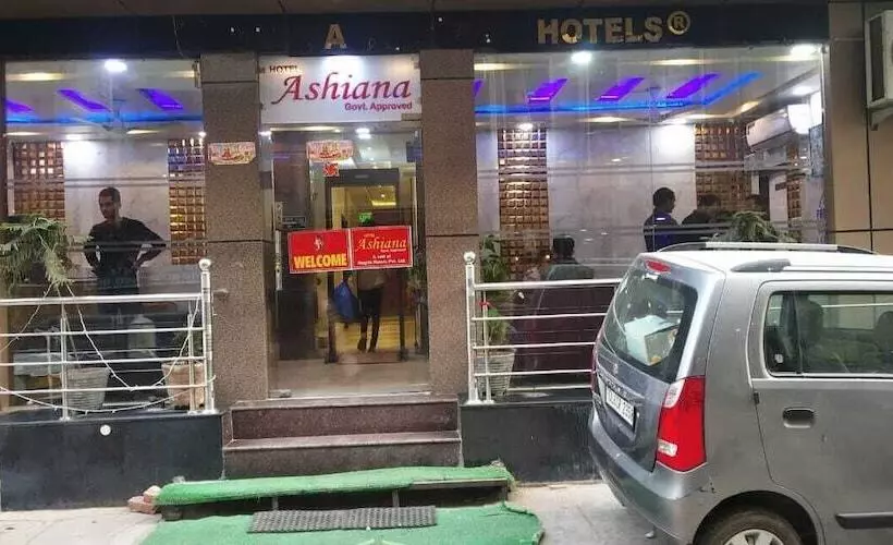 Adb Rooms Hotel Ashiana