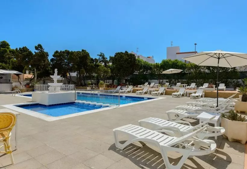 Apartamentos San Antonio Beach