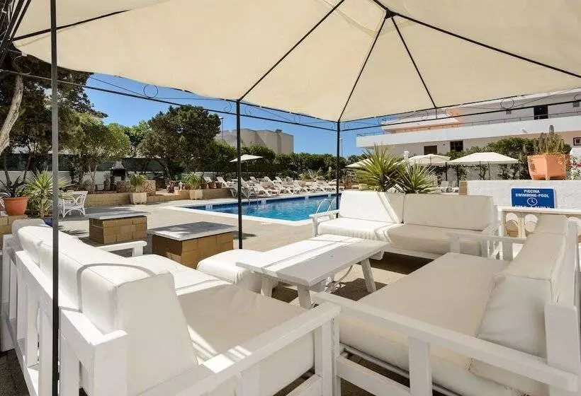 Apartamentos San Antonio Beach