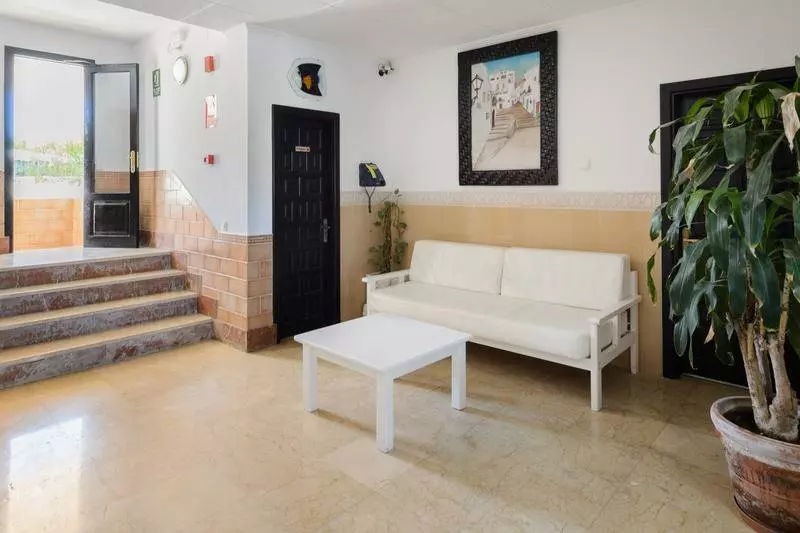 Apartamentos San Antonio Beach