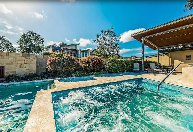 Grand Mercure The Vintage