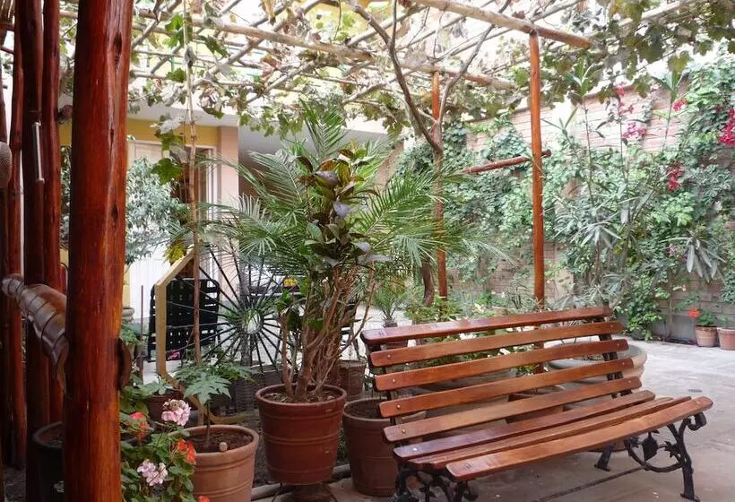 Hostal Tambo Colorado