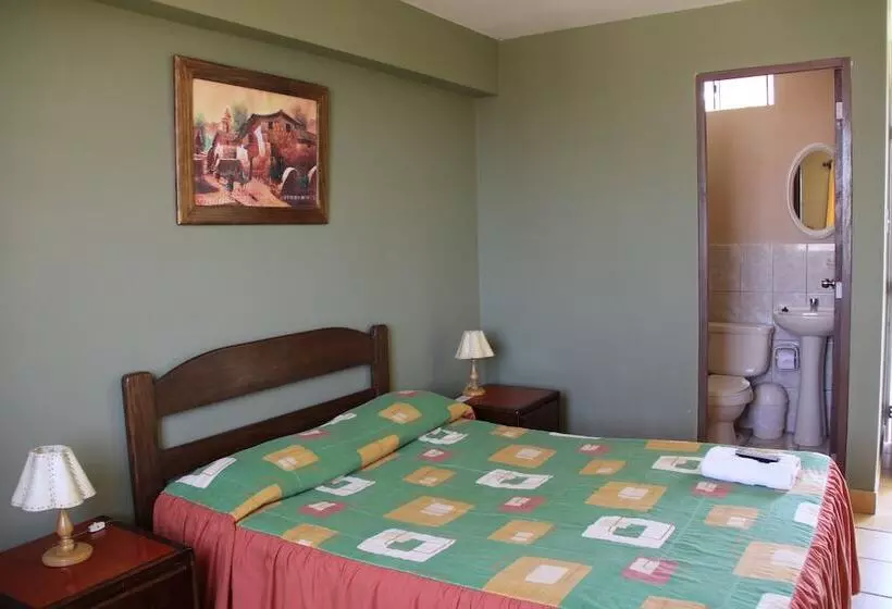 Hostal Tambo Colorado