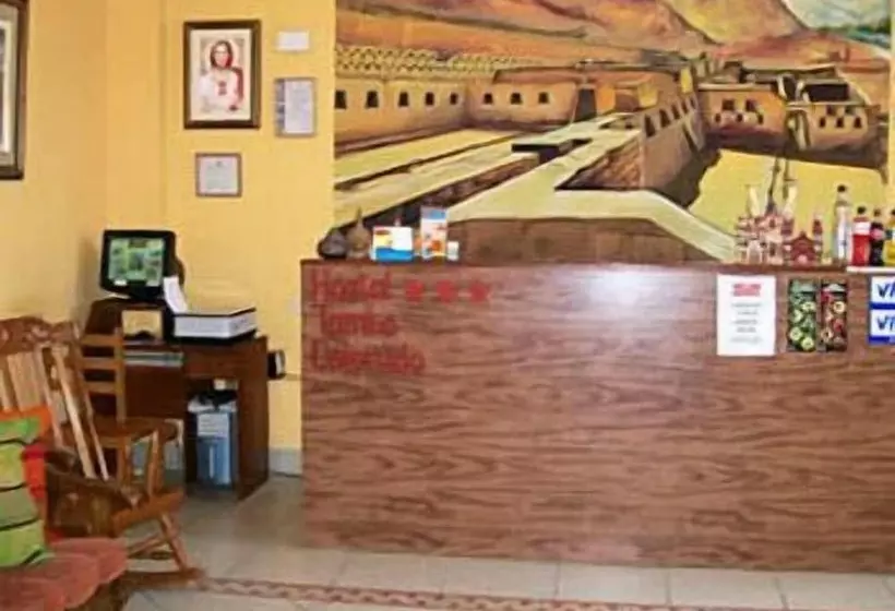 Hostal Tambo Colorado