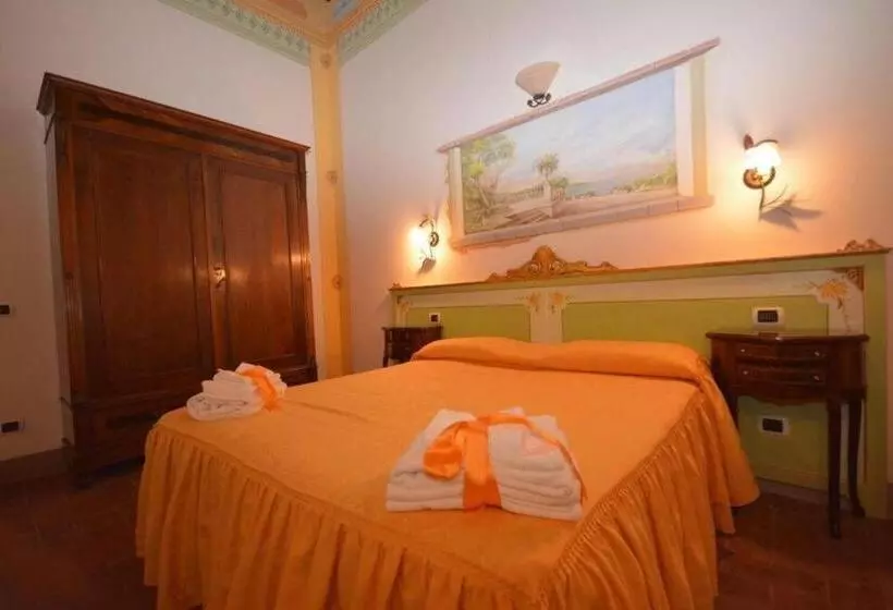 هتل Antica Residenza Del Gallo