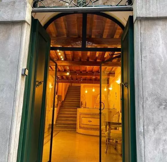 هتل Antica Residenza Del Gallo