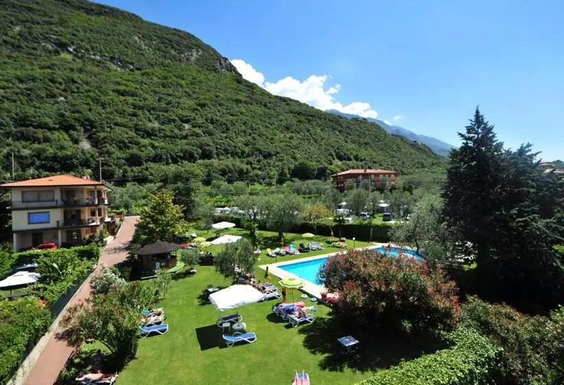 Hotelli Astoria 3stelle S