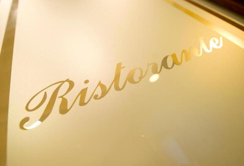 בית מלון כפרי Astoria   3stelle S