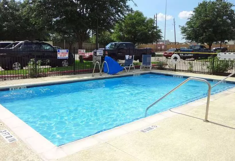 בית מלון כפרי Extended Stay America Select Suites   Houston   Sugar Land