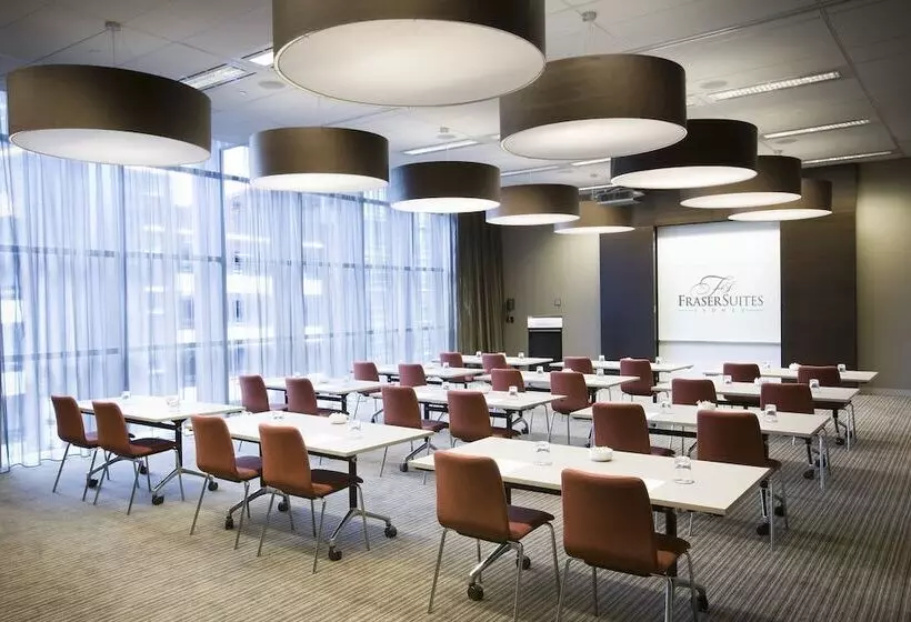 Отель Fraser Suites Sydney