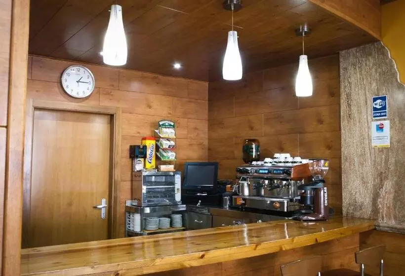 Отель Hidalgo Quijada