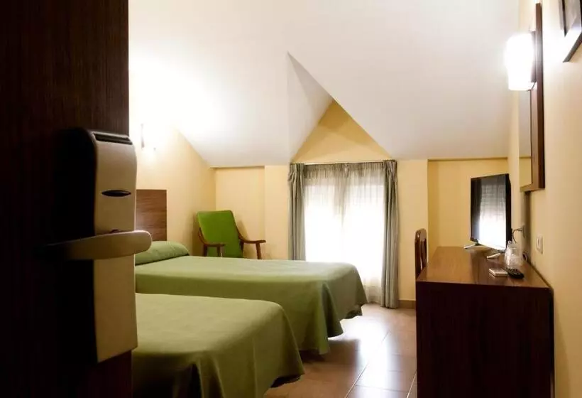 Отель Hidalgo Quijada