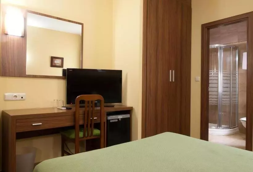 Отель Hidalgo Quijada