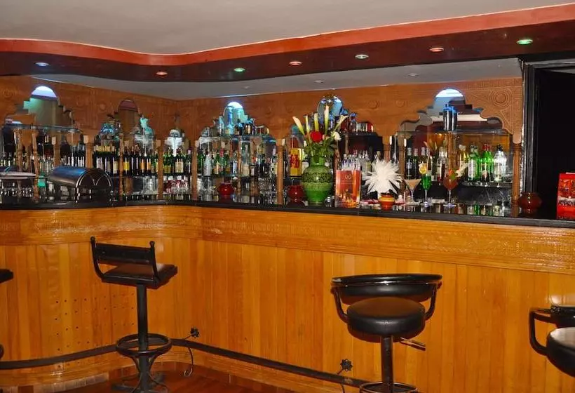 هتل Imperial Plaza & Spa