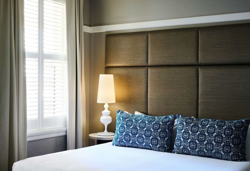 Hotel Kurrajong Canberra