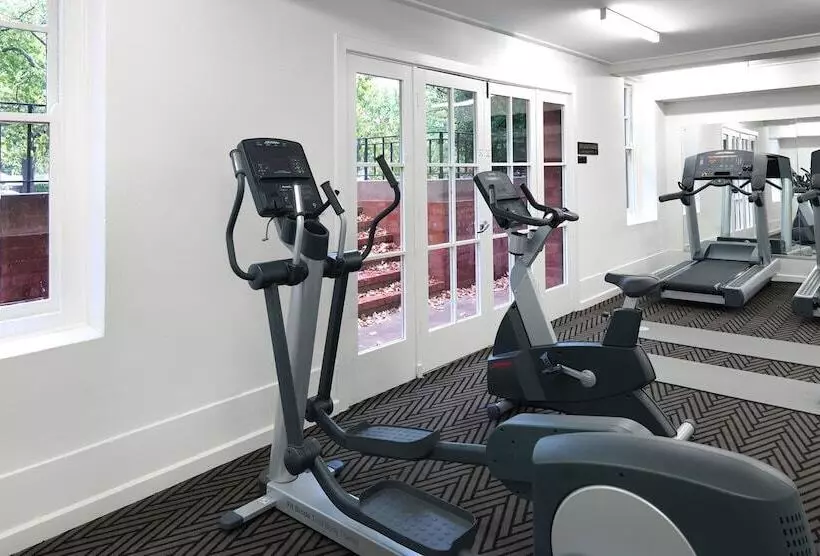 酒店 Kurrajong Canberra