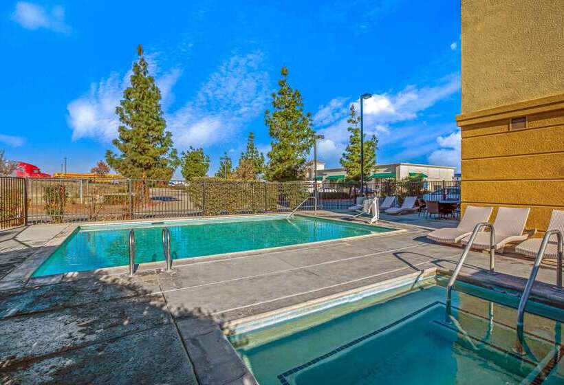 酒店 La Quinta By Wyndham Manteca Ripon