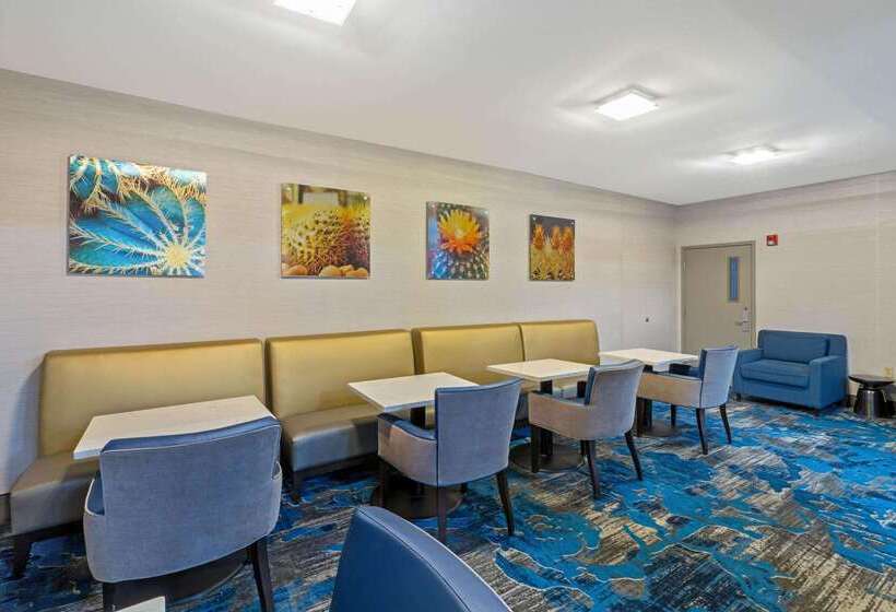 فندق La Quinta By Wyndham Phoenix I 10 West