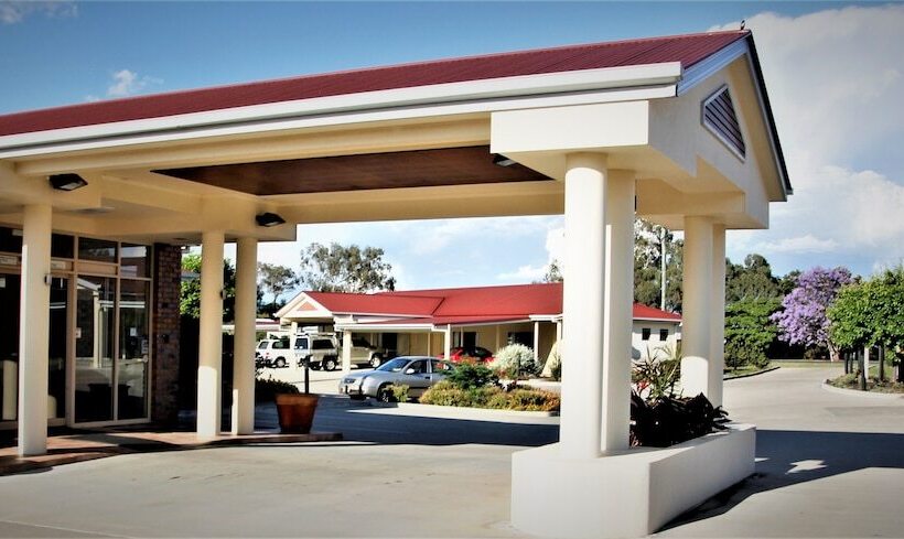 호텔 Pittsworth Motor Inn