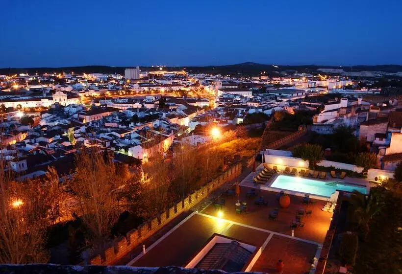 בית מלון כפרי Pousada Castelo De Estremoz