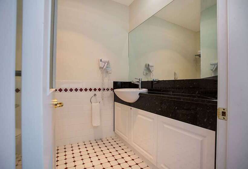 Quality Hotel Bentinck