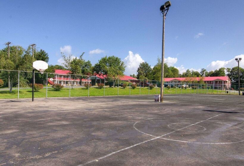 فندق Quality Inn New River Gorge