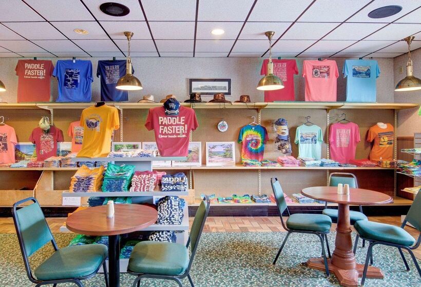 فندق Quality Inn New River Gorge