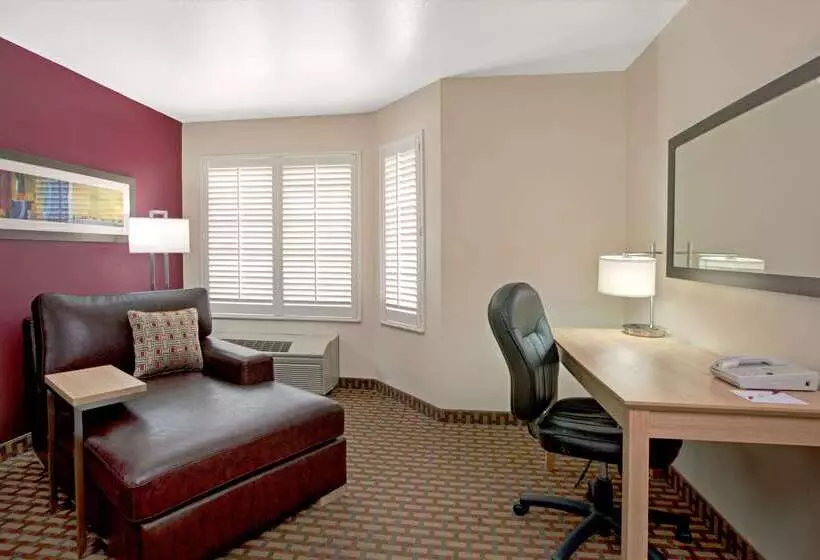 호텔 Ramada Limited And Suites San Francisco Airport