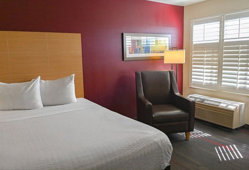 בית מלון כפרי Ramada Limited And Suites San Francisco Airport