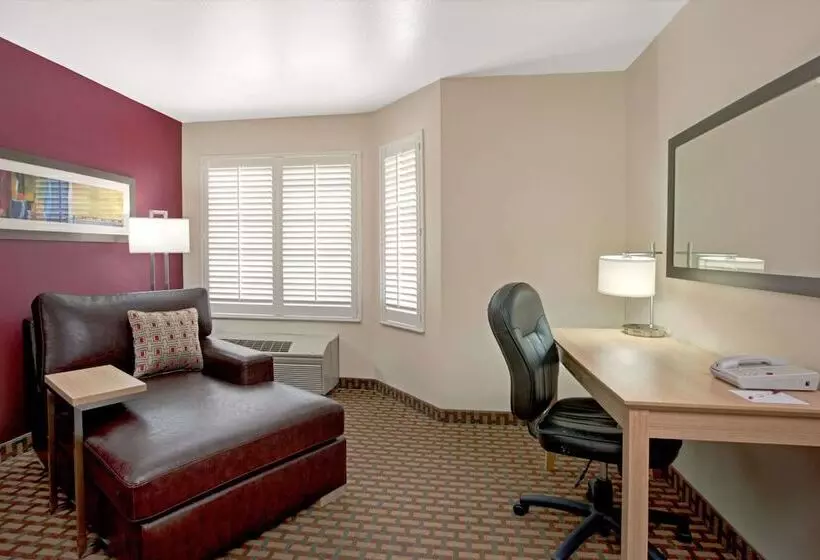 호텔 Ramada Limited And Suites San Francisco Airport