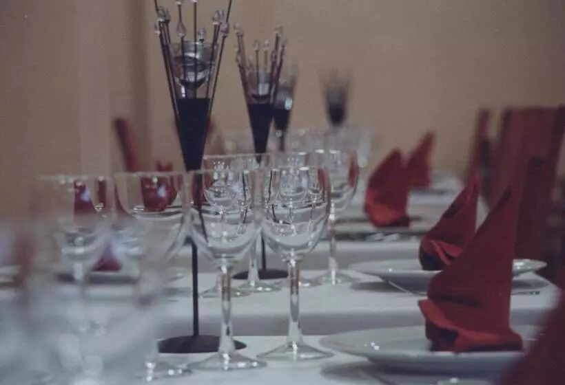 ホテル Sant Quirze De Besora