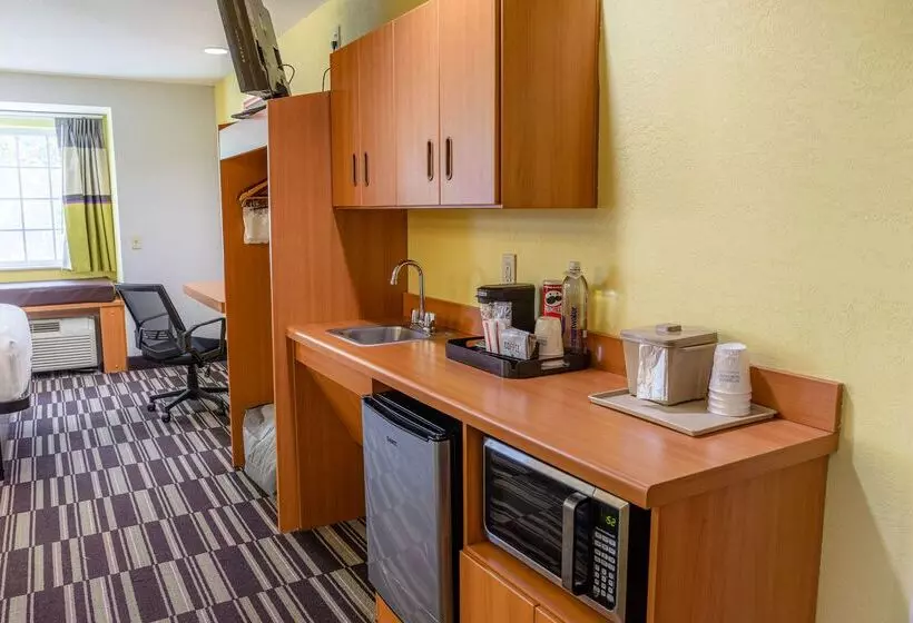 Microtel Inn & Suites By Wyndham Kingsland Naval Base I 95