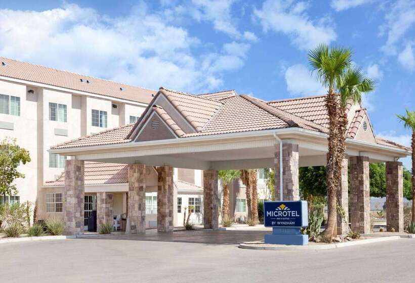Microtel Inn & Suites By Wyndham Wellton