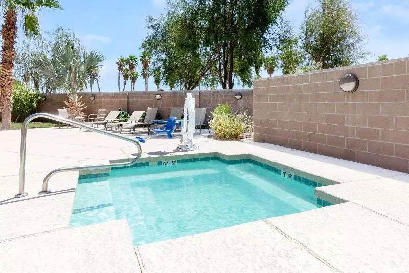 Microtel Inn & Suites By Wyndham Wellton