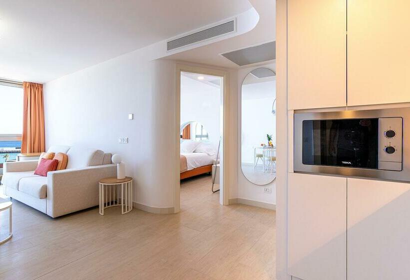 Hotel Plus Fariones Habitat