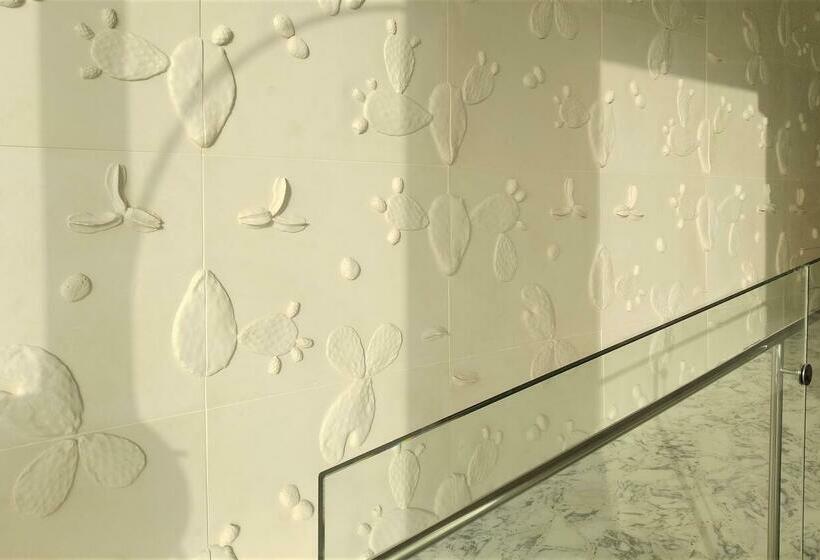 Hotel Plus Fariones Habitat