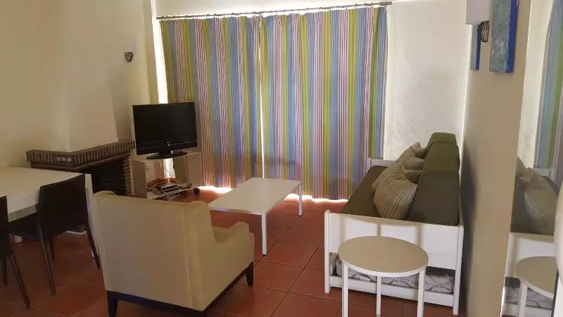 Aparthotel Olhos D'Agua