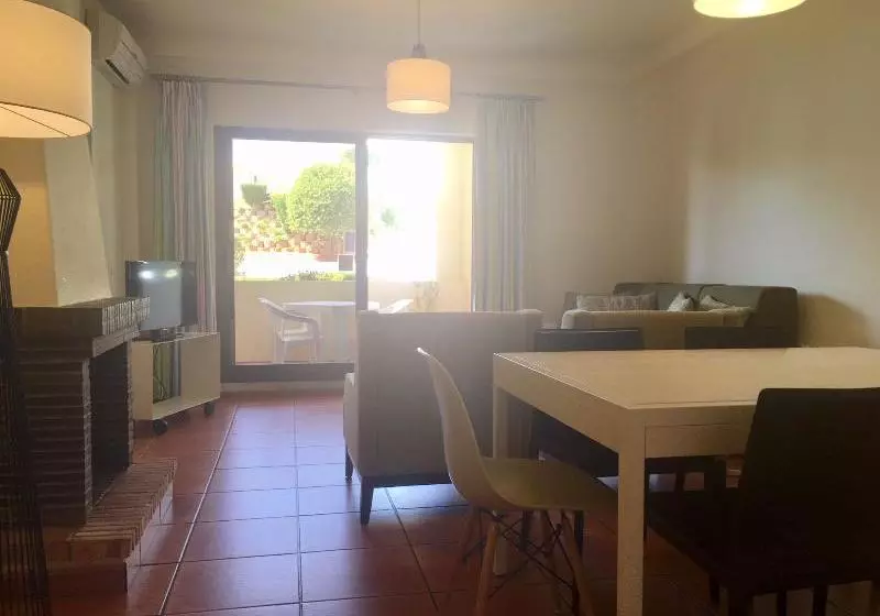 Aparthotel Olhos D'Agua