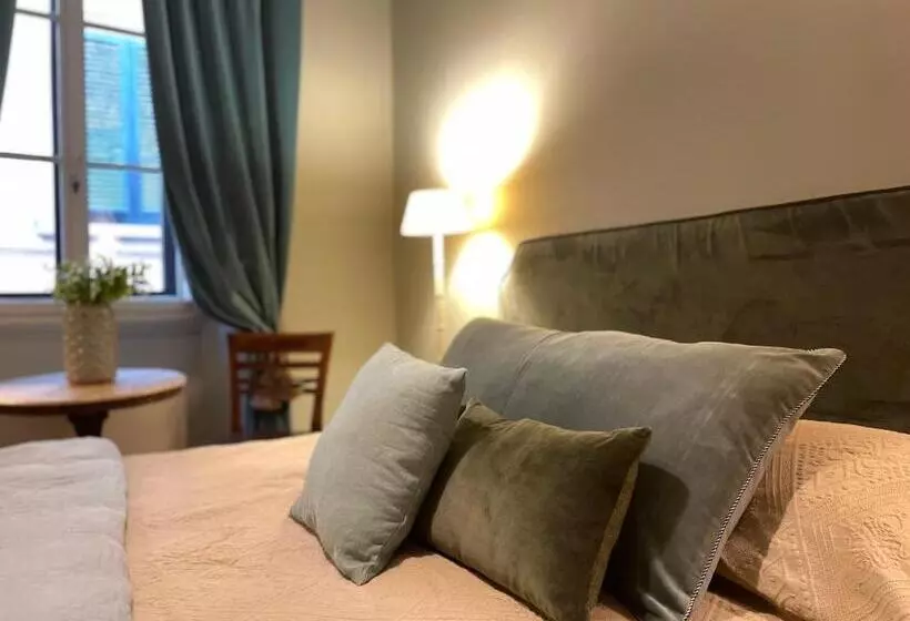 تختخواب و صبحانه Residenza Dei Pucci