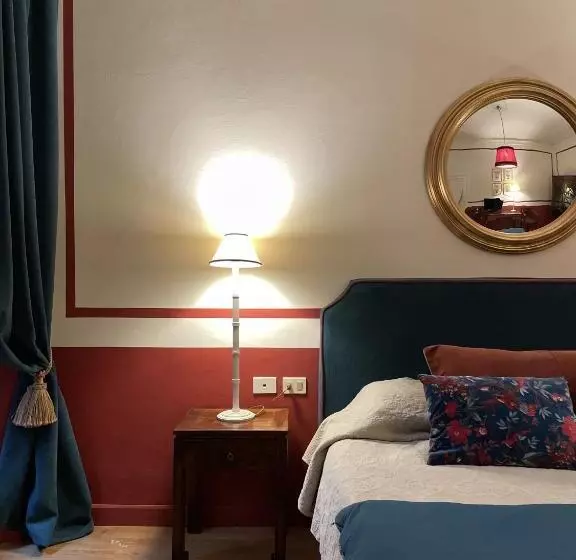 تختخواب و صبحانه Residenza Dei Pucci