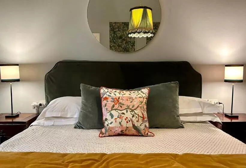 تختخواب و صبحانه Residenza Dei Pucci