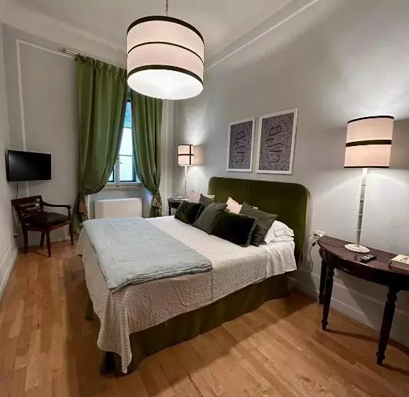 تختخواب و صبحانه Residenza Dei Pucci