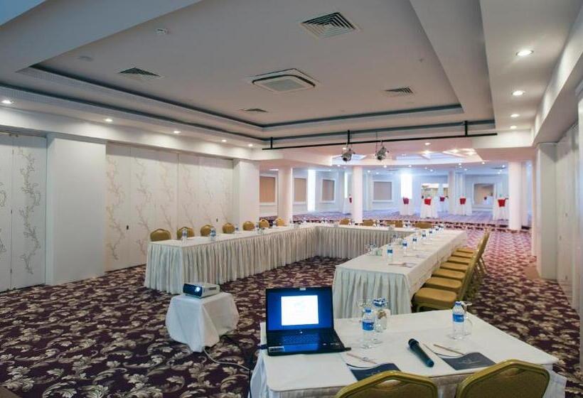 Crystal Tat Beach Golf Resort & Spa - Ultimate All Inclusive