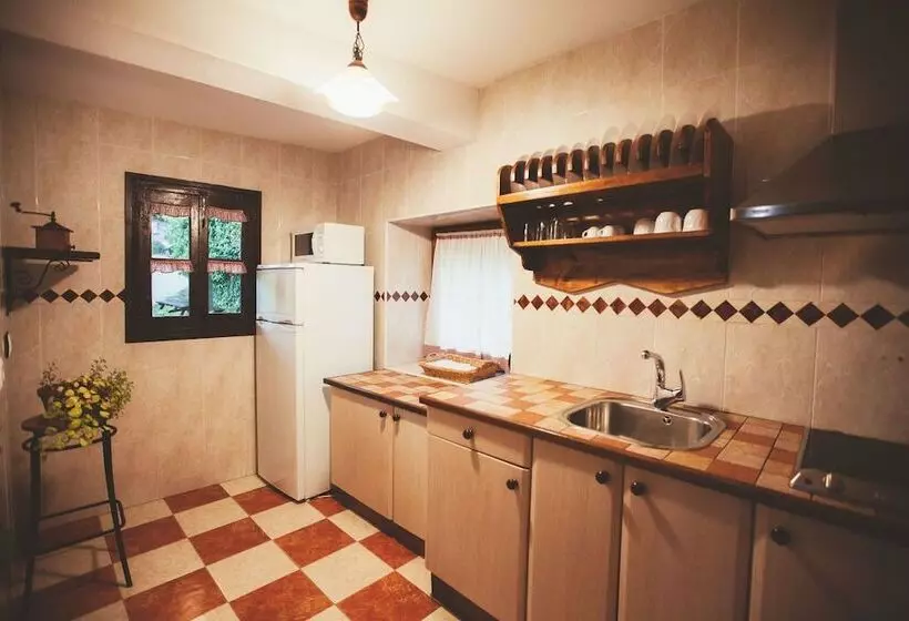 El Requexu, Apartamentos A 900 M De La Playa De Poo Ar 0474 As